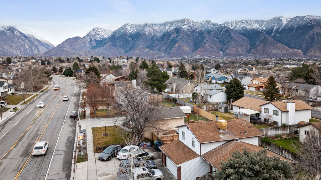 1602 E SEGO LILY DR Sandy, UT 84092