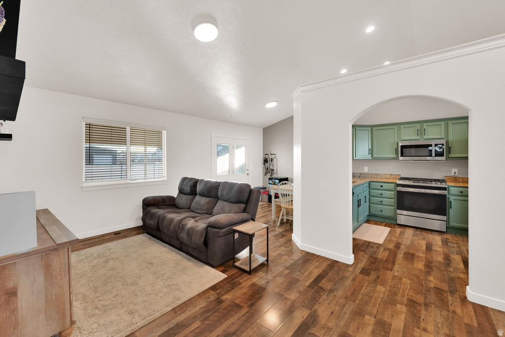 4277 W 5250 S Roy, UT 84067