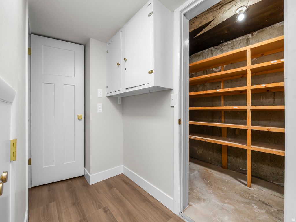 2702 E OAK HILLS DR Layton, UT 84040