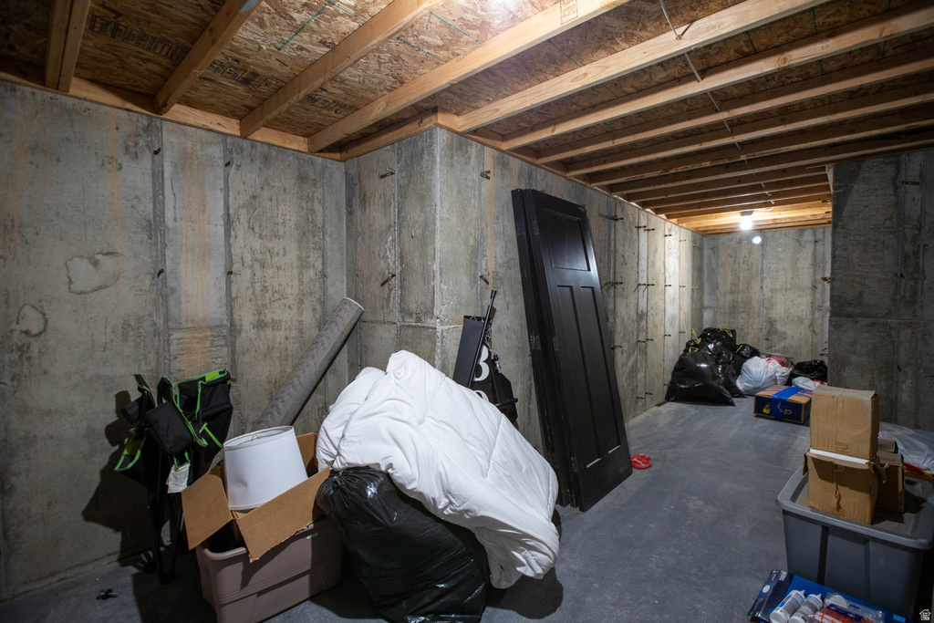 340 E 300 N Moroni, UT 84646