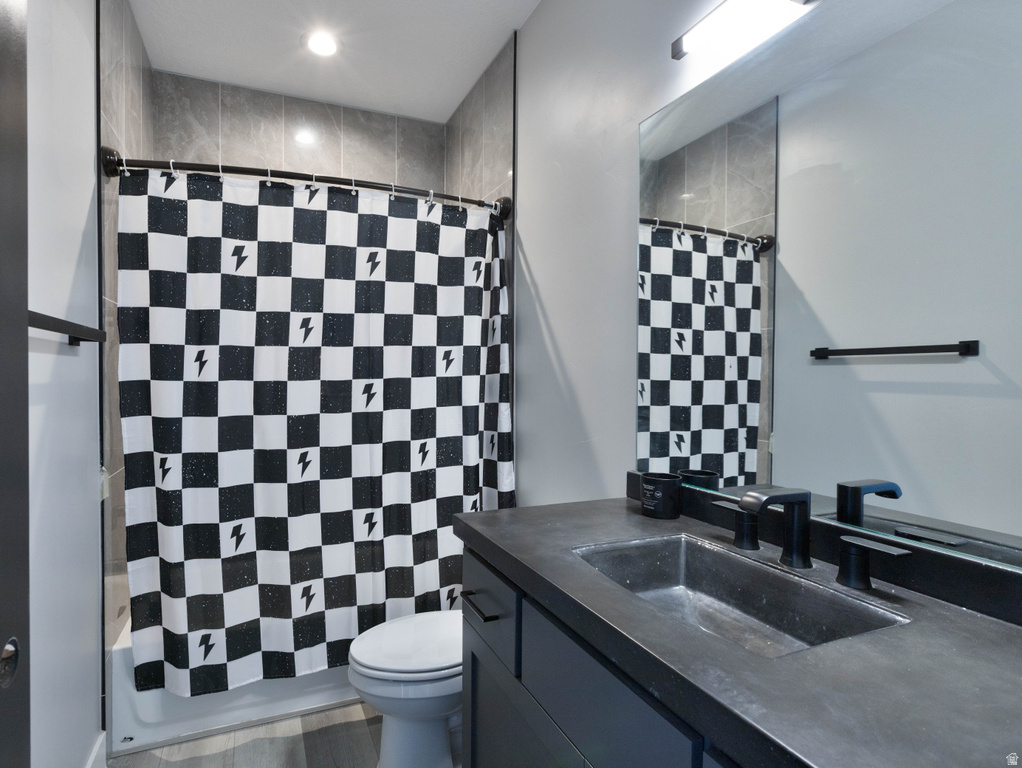 340 E 300 N Moroni, UT 84646