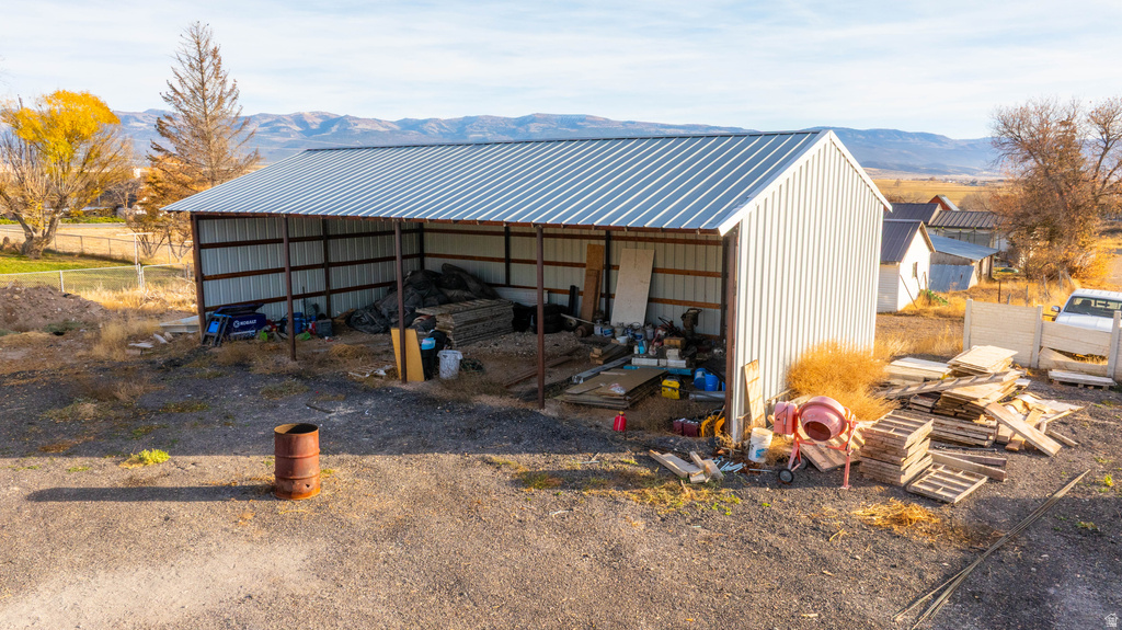 340 E 300 N Moroni, UT 84646