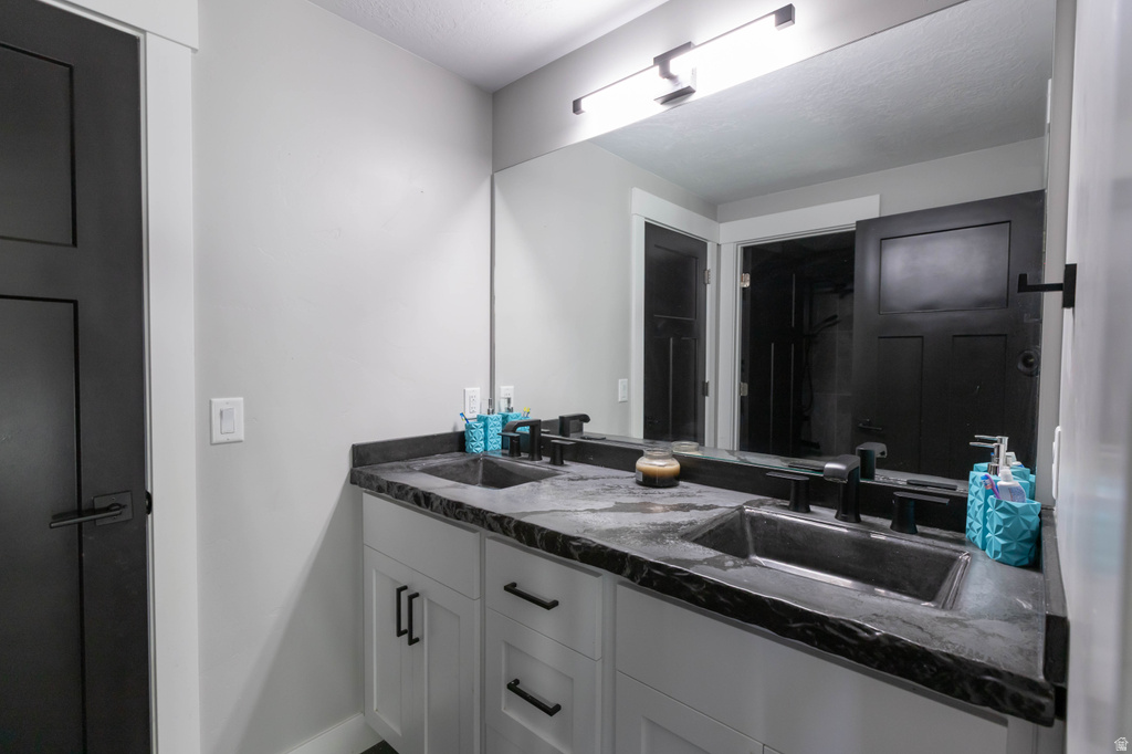 340 E 300 N Moroni, UT 84646