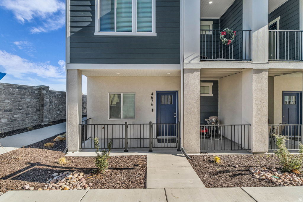 4676 W MIRAMONTE WAY #4 Kearns, UT 84118