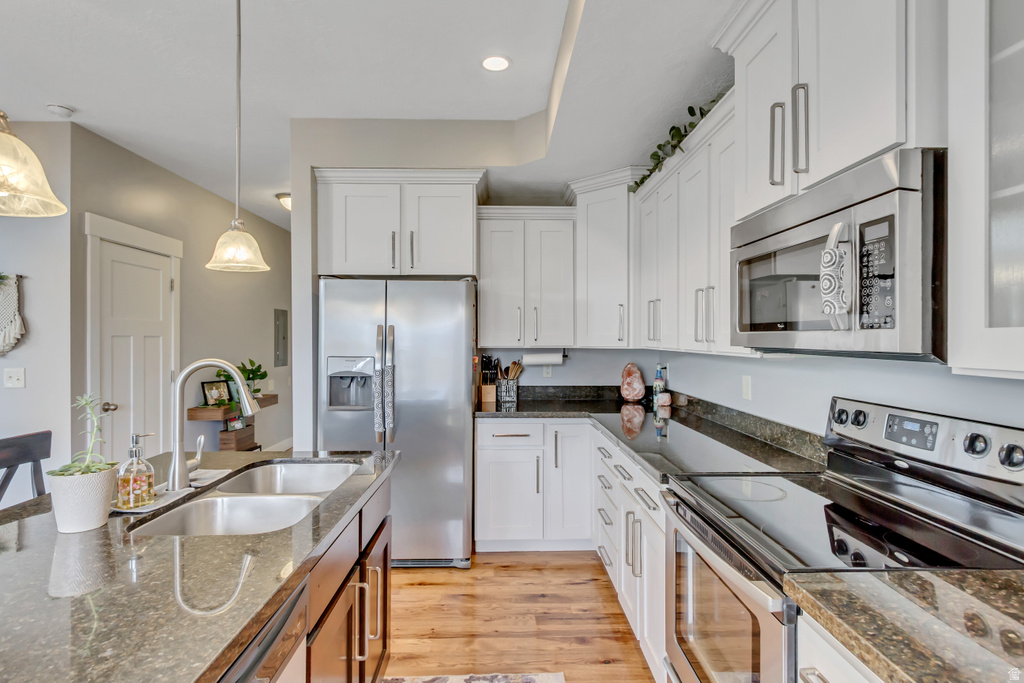 11647 S STAFFORD DR Riverton, UT 84065