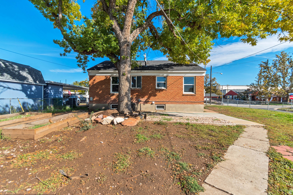 5289 S 2200 W Roy, UT 84067