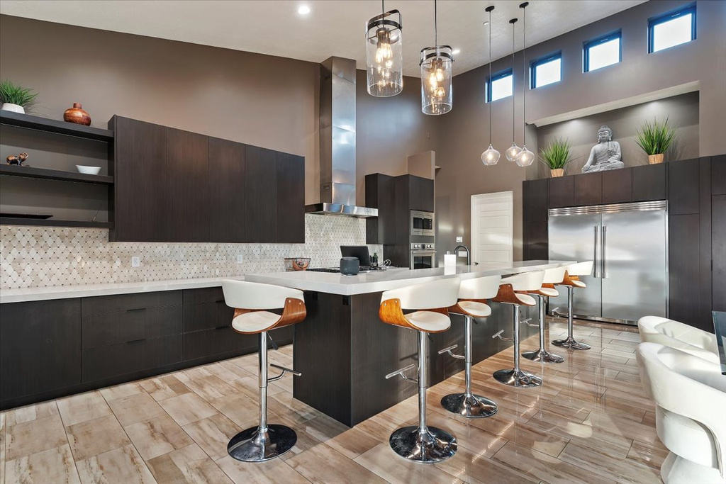 1766 VIEW CT Fruit Heights, UT 84037