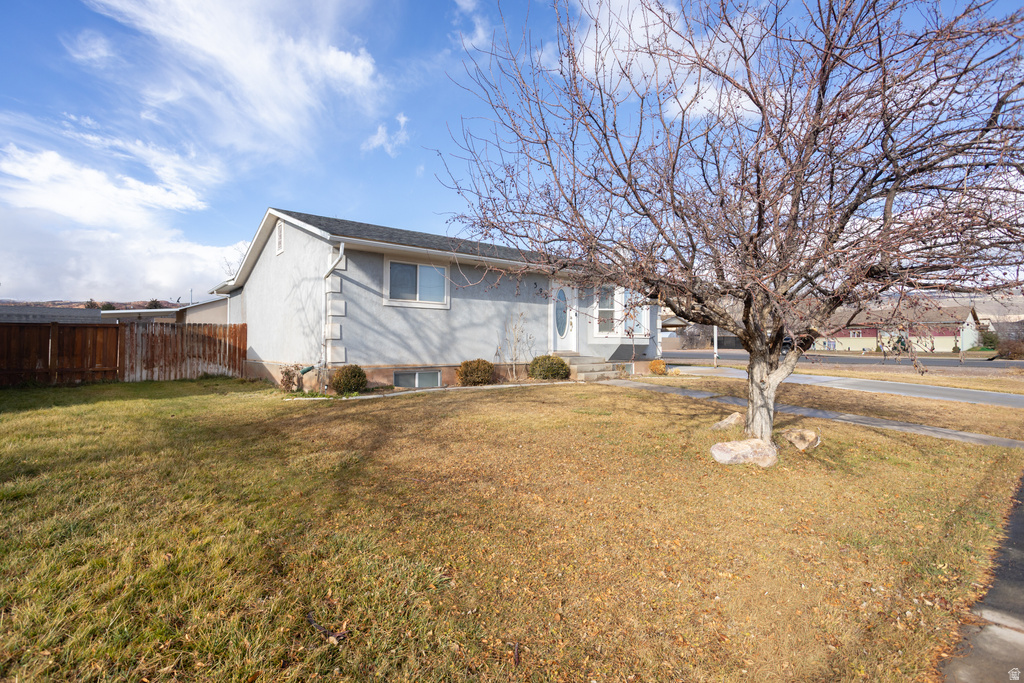 595 N 400 E Richfield, UT 84701