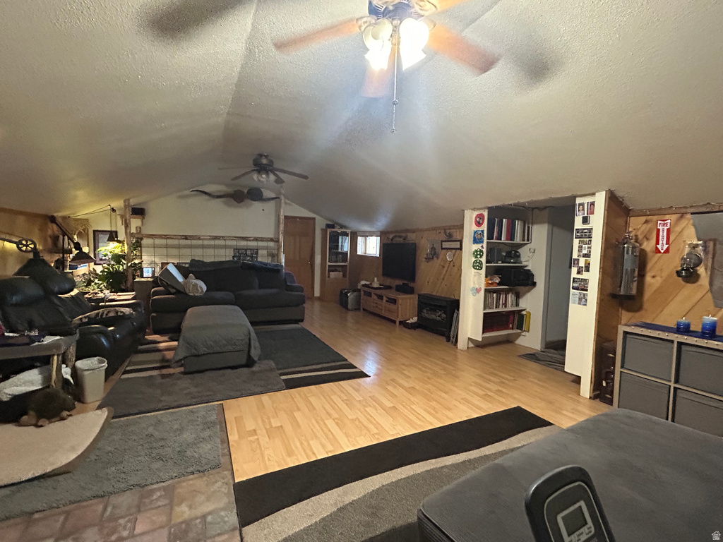 7587 S 39700 W Fruitland, UT 84027