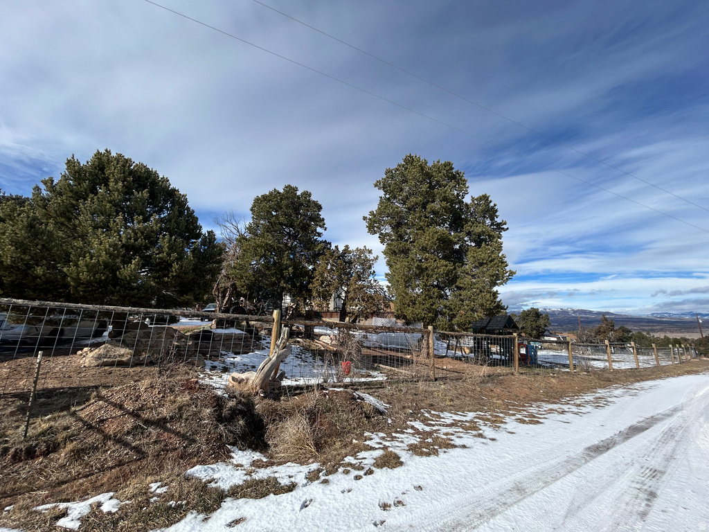 7587 S 39700 W Fruitland, UT 84027