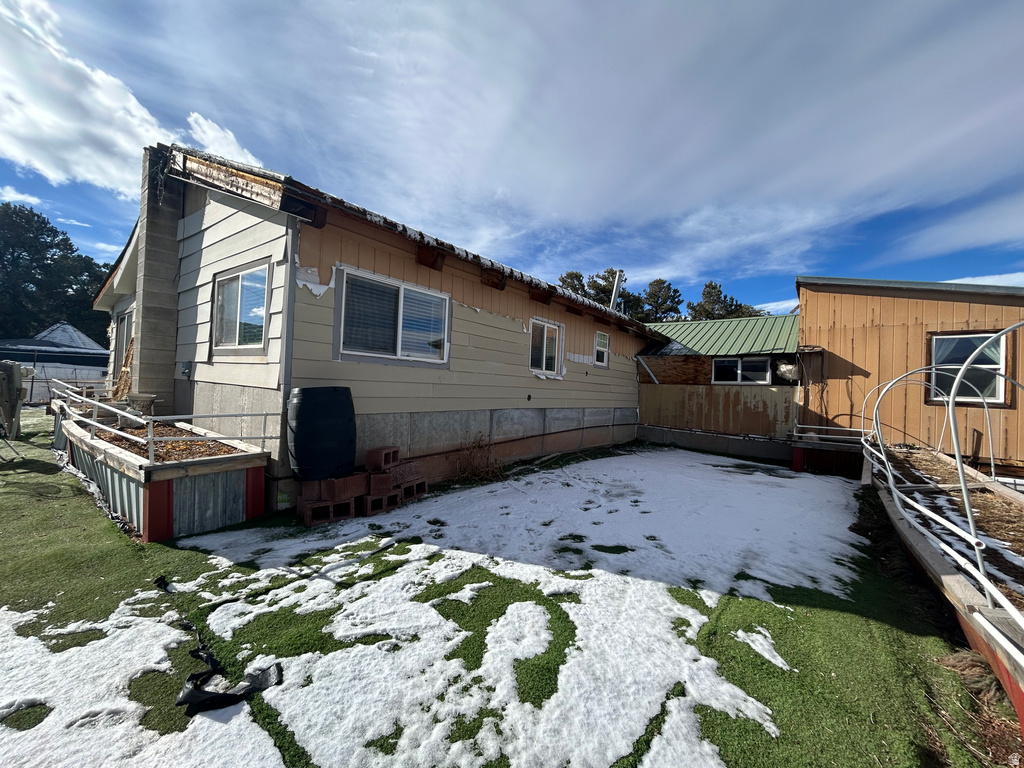 7587 S 39700 W Fruitland, UT 84027