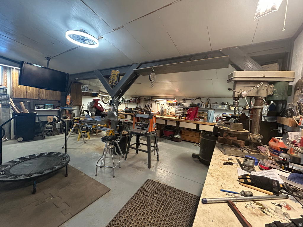 7587 S 39700 W Fruitland, UT 84027