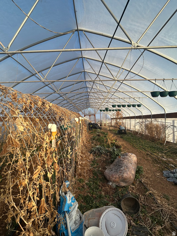 7587 S 39700 W Fruitland, UT 84027