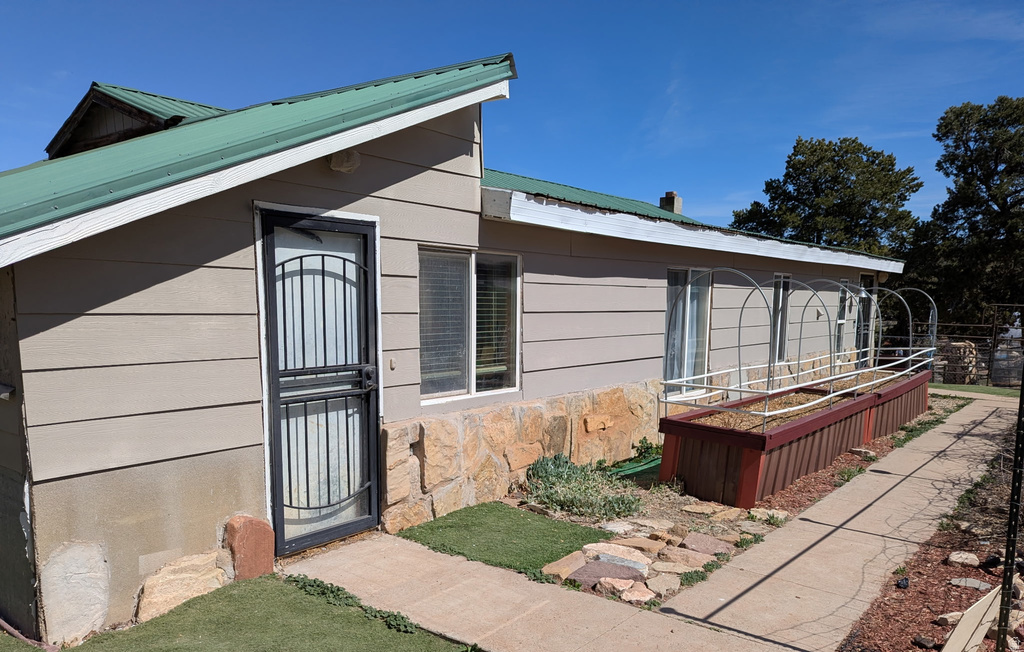 7587 S 39700 W Fruitland, UT 84027