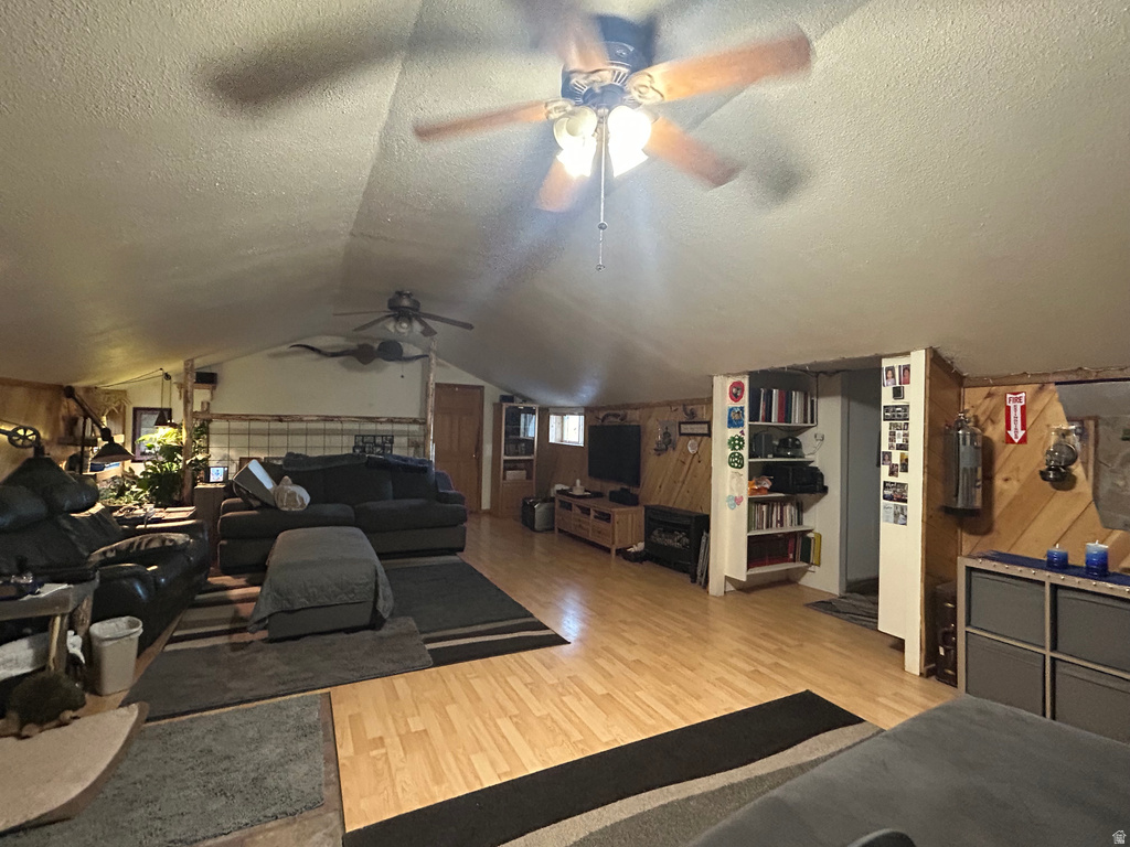 7587 S 39700 W Fruitland, UT 84027