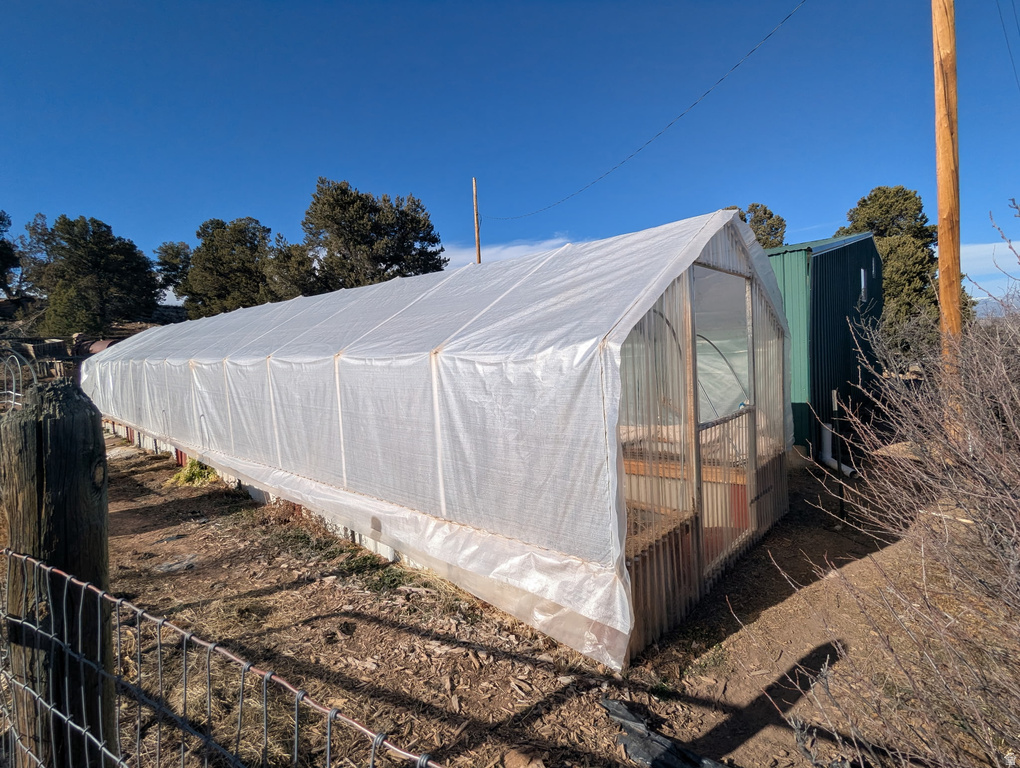 7587 S 39700 W Fruitland, UT 84027