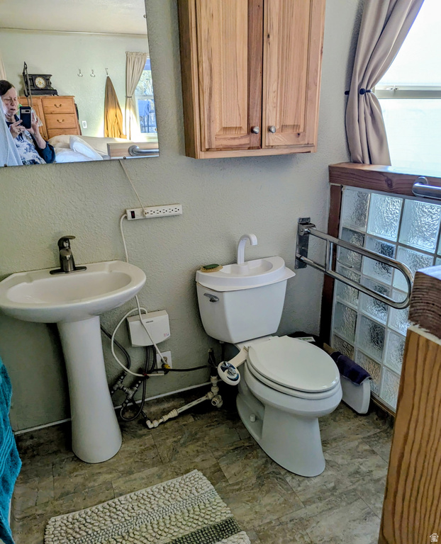 7587 S 39700 W Fruitland, UT 84027