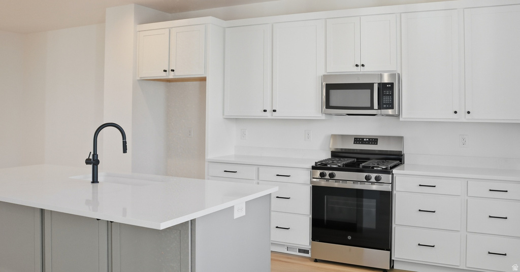 6921 W SOUTH JORDAN PKWY South Jordan, UT 84009