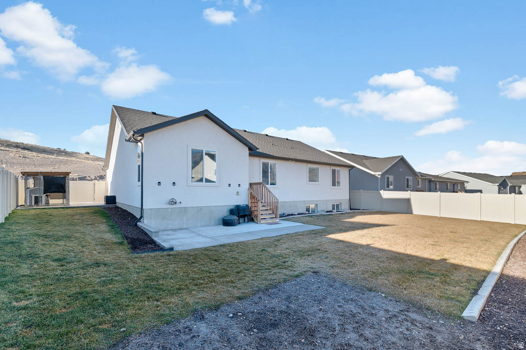 1521 S SAGEBERRY DR Santaquin, UT 84655