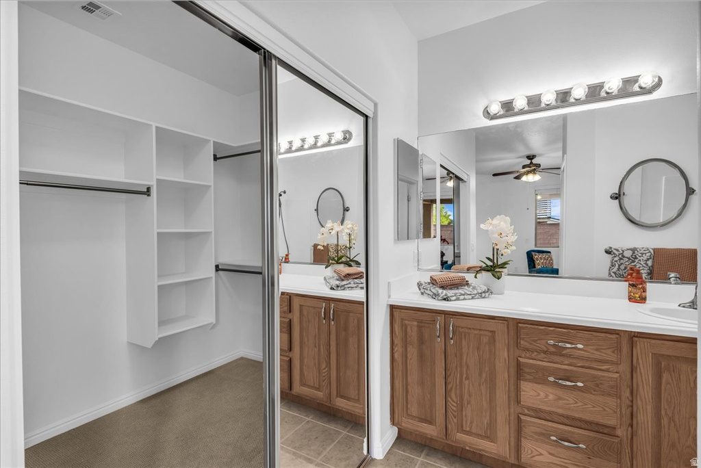 2093 E SLICK ROCK RD Washington, UT 84780