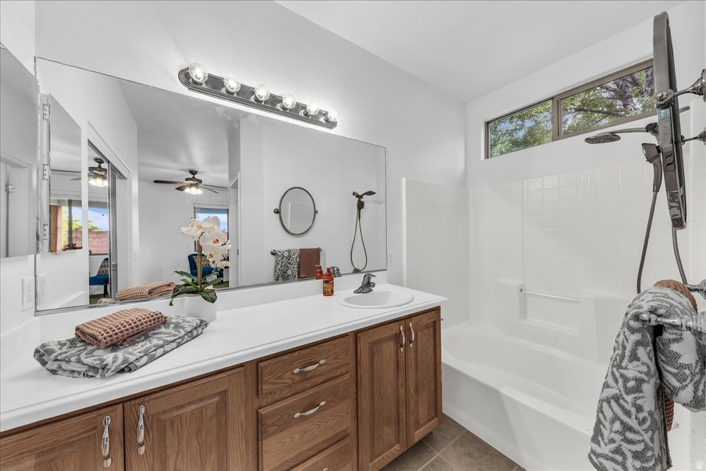 2093 E SLICK ROCK RD Washington, UT 84780