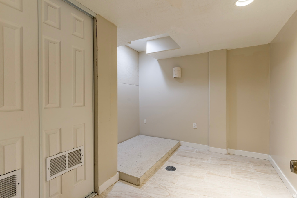 3293 W BROOKWAY DR West Valley City, UT 84119