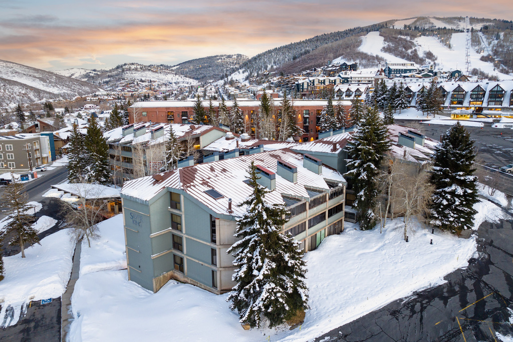 1485 EMPIRE AVE #202 Park City, UT 84060