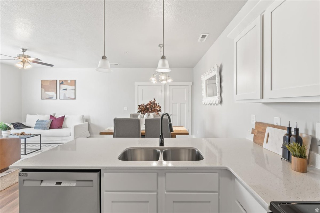 1806 W NEWCASTLE LN #203 Saratoga Springs, UT 84045