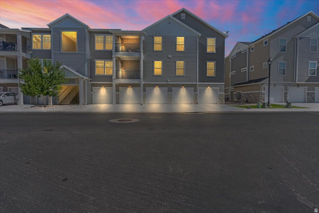 1806 W NEWCASTLE LN #203 Saratoga Springs, UT 84045