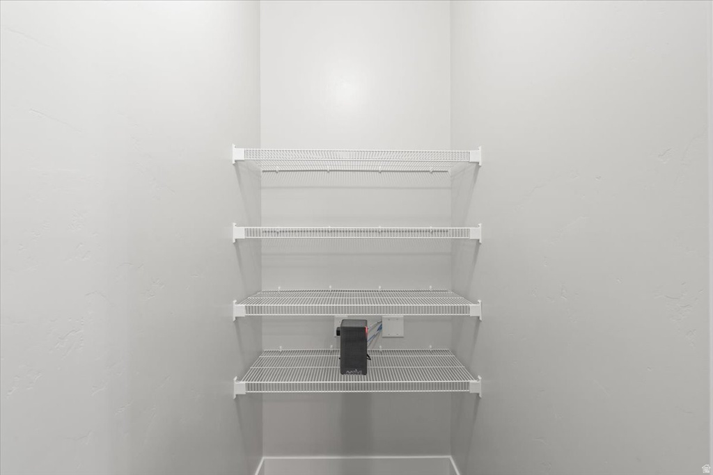 1806 W NEWCASTLE LN #203 Saratoga Springs, UT 84045