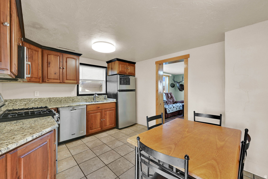 41 W 100 S Willard, UT 84340