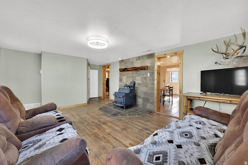 41 W 100 S Willard, UT 84340