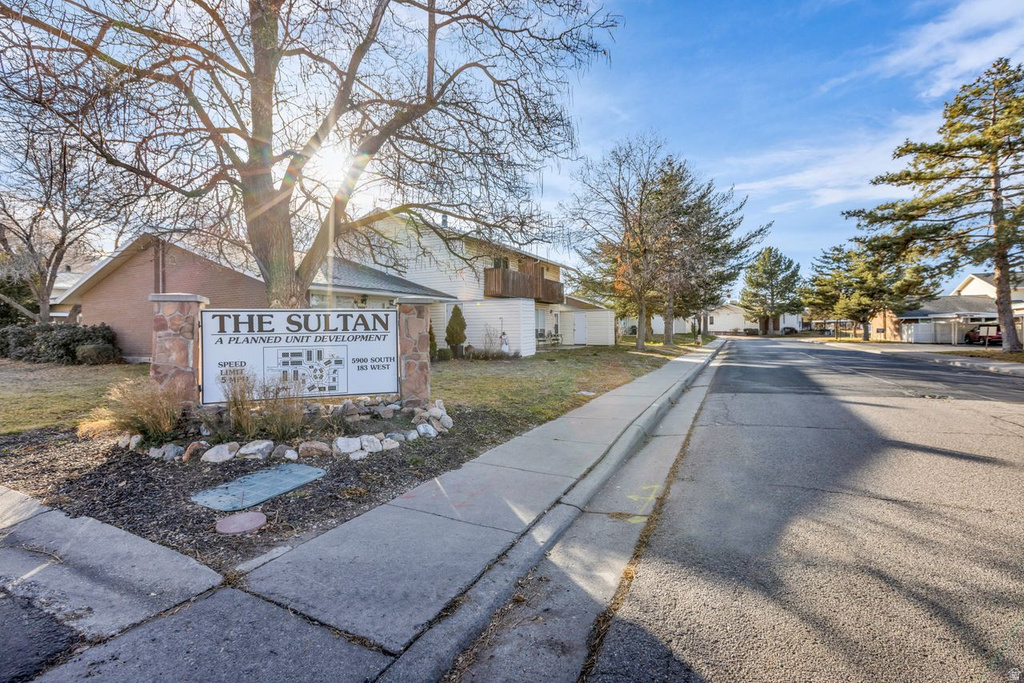 5951 S SULTAN CIR Murray, UT 84107