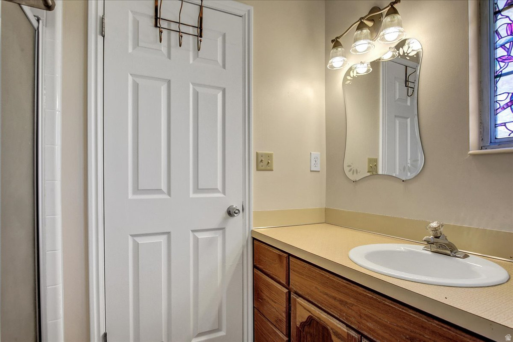 4374 S 2900 W Roy, UT 84067