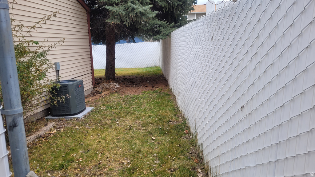 5489 W CYCLAMEN CT West Jordan, UT 84081