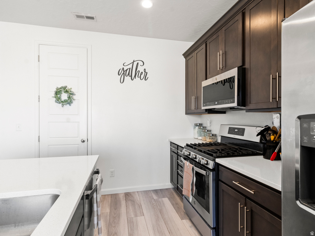 2191 N ELDERBERRY DR Saratoga Springs, UT 84045