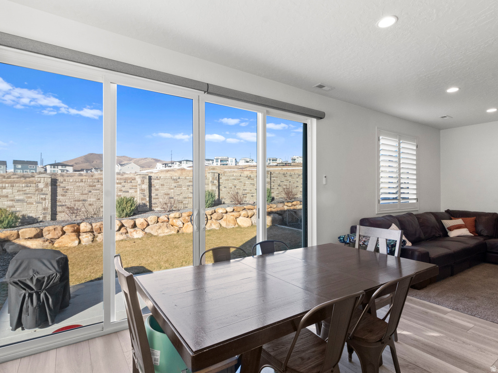 2191 N ELDERBERRY DR Saratoga Springs, UT 84045