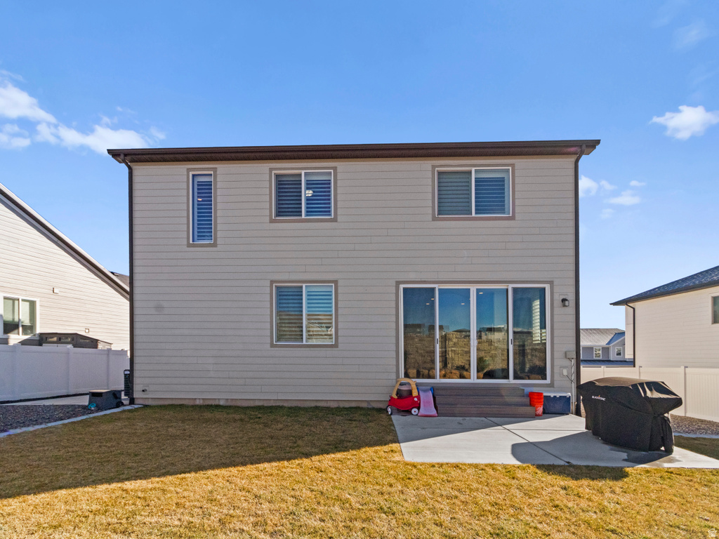 2191 N ELDERBERRY DR Saratoga Springs, UT 84045