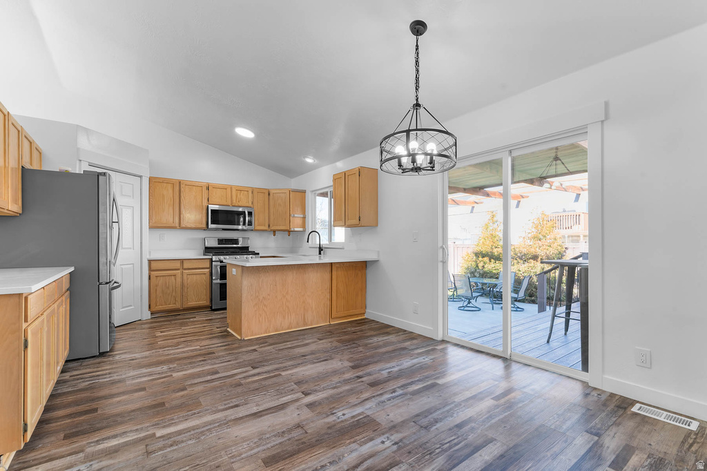 792 W 810 N Pleasant Grove, UT 84062