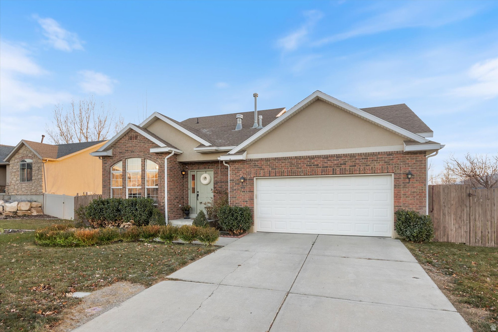 737 W 975 S Lehi, UT 84043