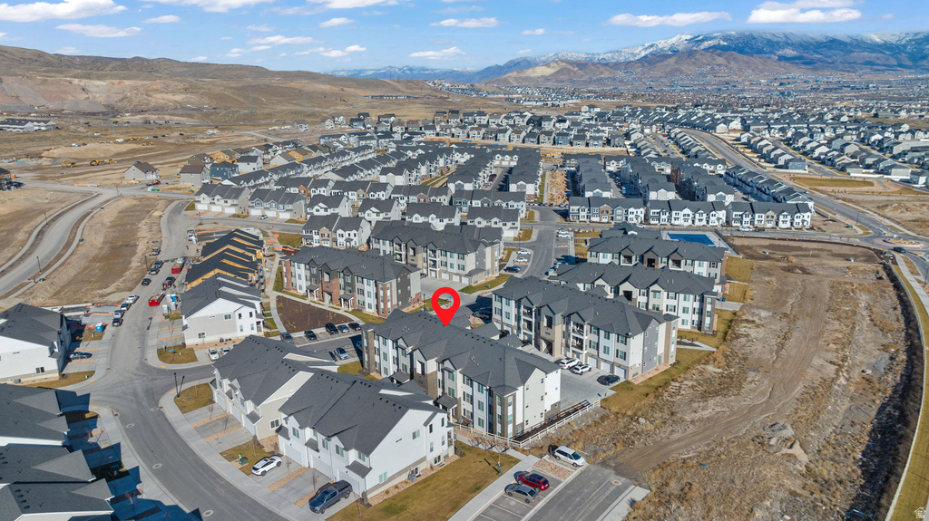 753 N FAVREAU LN #U203 Saratoga Springs, UT 84045