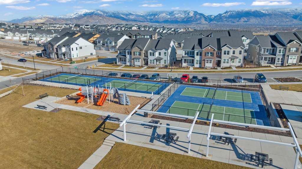 753 N FAVREAU LN #U203 Saratoga Springs, UT 84045