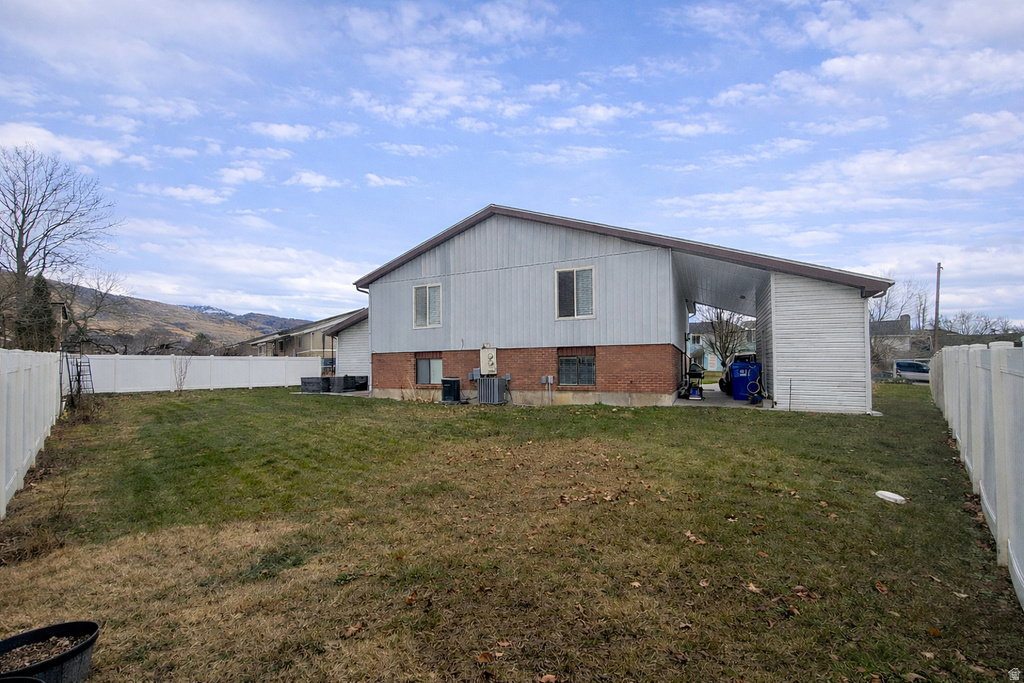 243 E 1200 ST Centerville, UT 84014