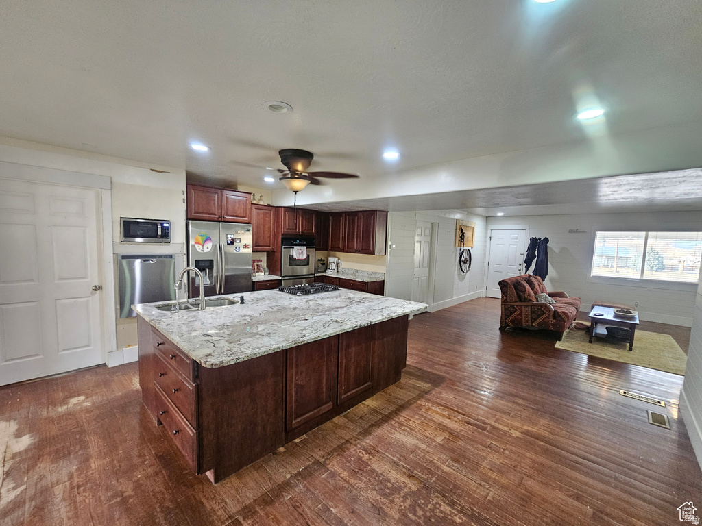 245 W 300 N Fillmore, UT 84631