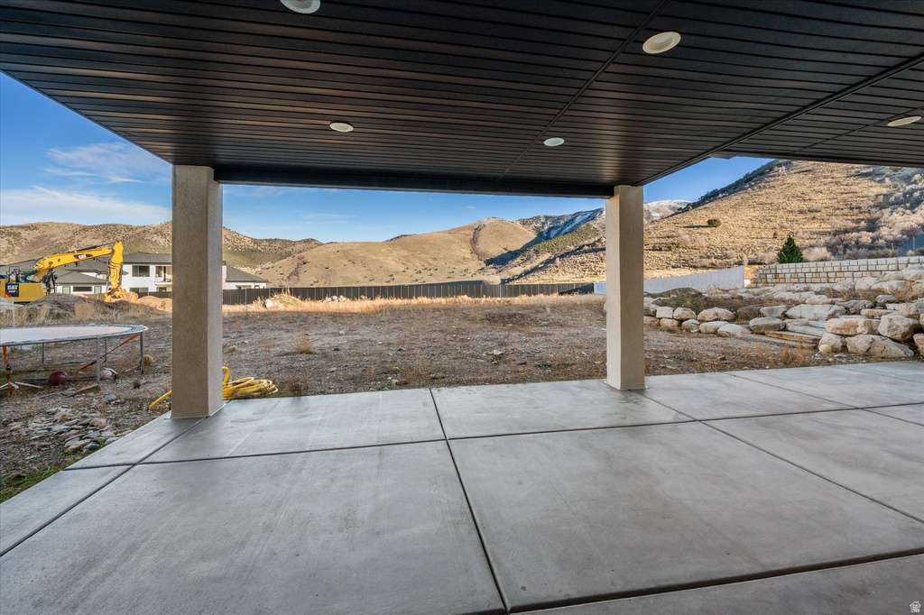 669 S 150 E Mantua, UT 84324