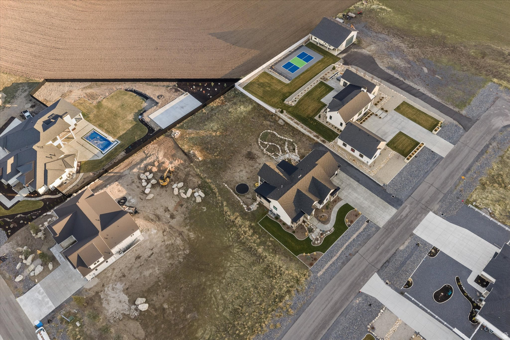 669 S 150 E Mantua, UT 84324