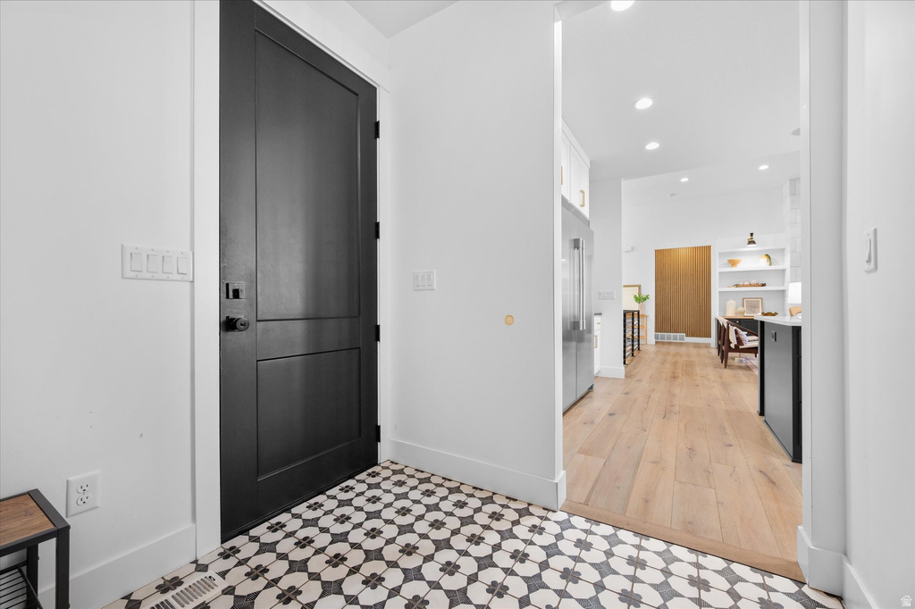 669 S 150 E Mantua, UT 84324