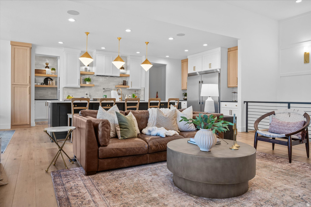 669 S 150 E Mantua, UT 84324