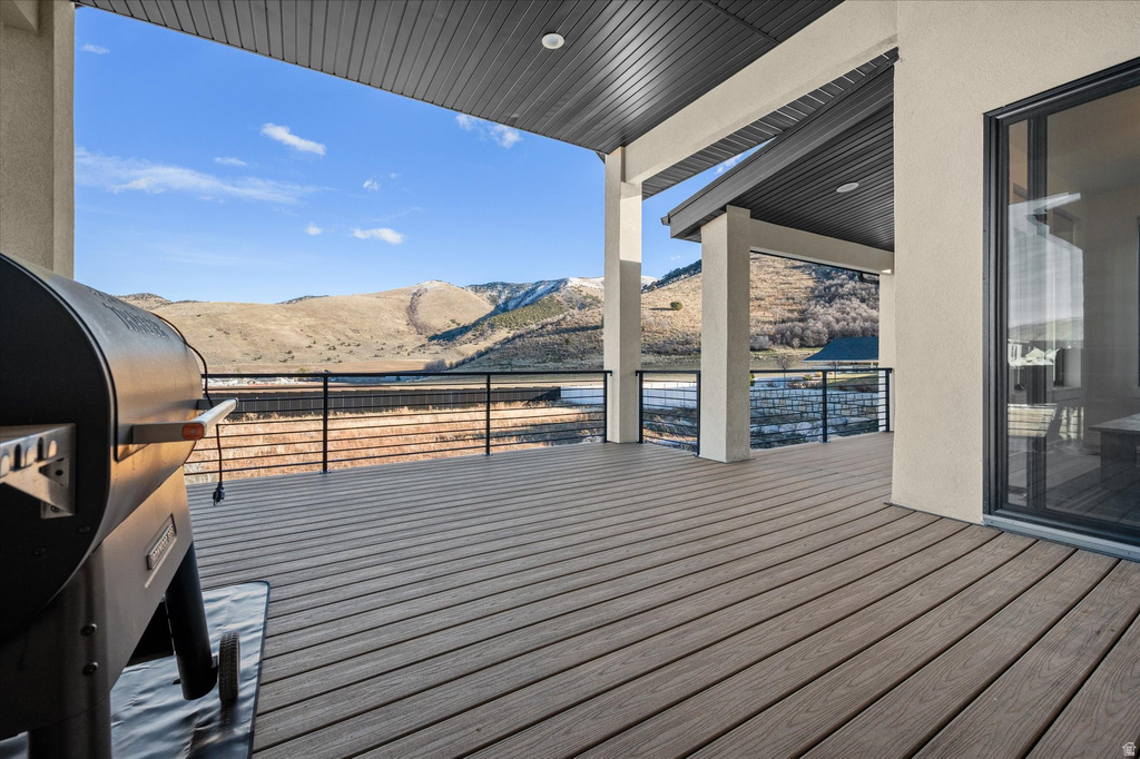 669 S 150 E Mantua, UT 84324