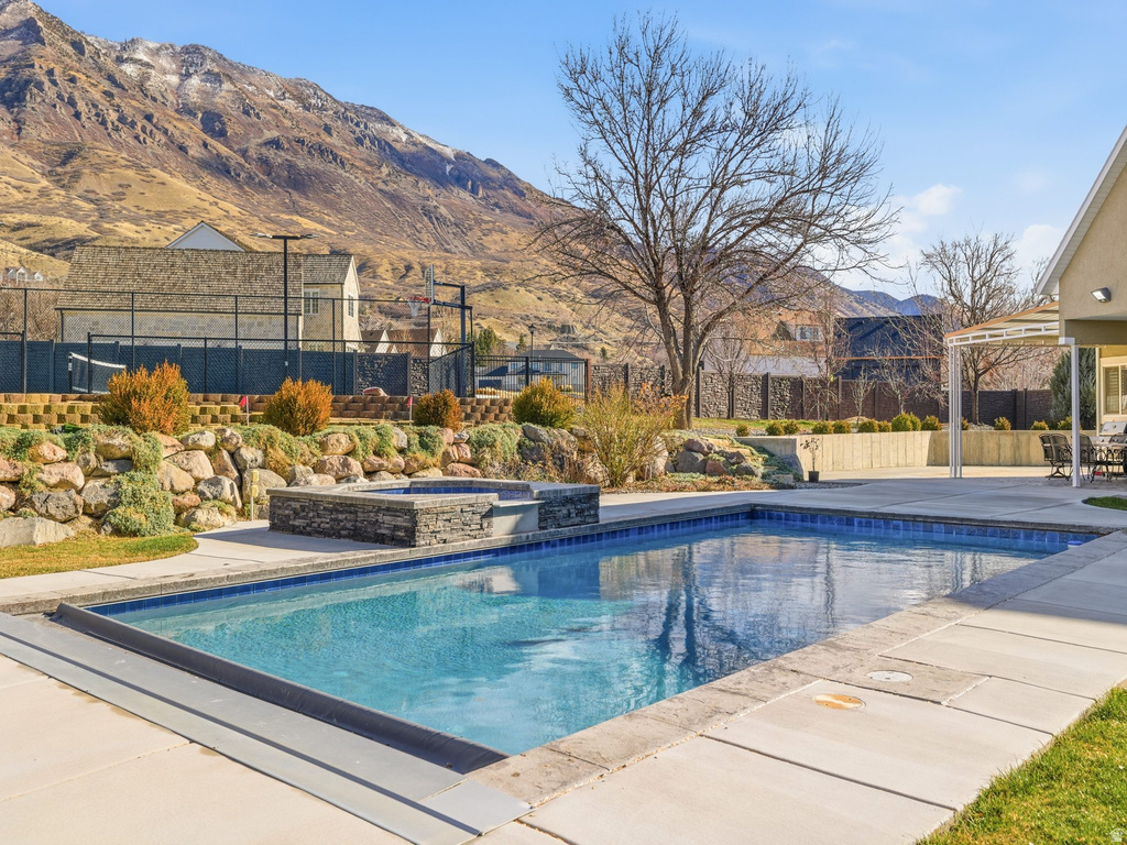 472 W 2760 N Pleasant Grove, UT 84062